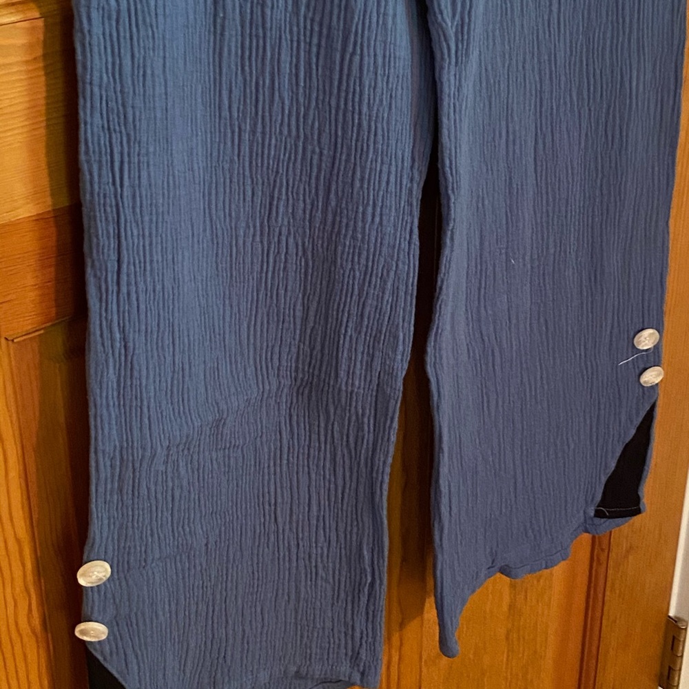 Pants - Picture 4 of 4